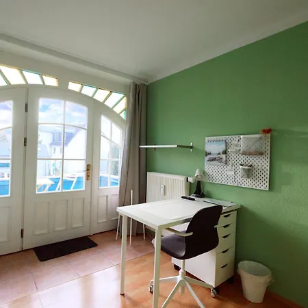 Gemuetliche Mit Balkon Wohnung6 Apartment